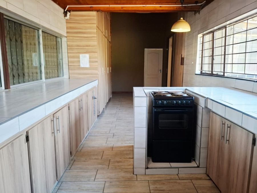16 Bedroom Property for Sale in Universitas Free State